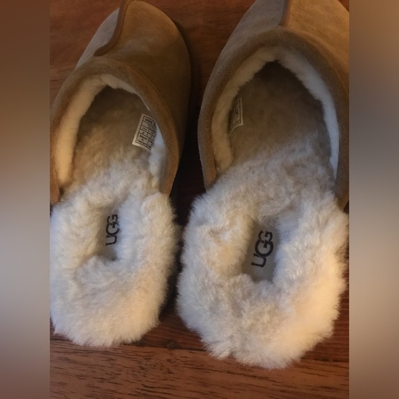 UGG Pearle Scuff Shearling Slippers- NWOT- men’s 8/ women’s 10 - Picture 11 of 16
